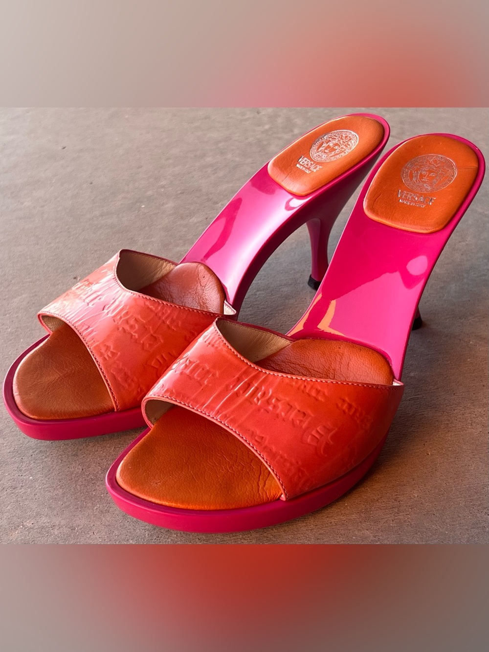 Vintage Versace Medusa Platform Mule Heels Pink Coral Orange Leather Size 39 Y2K